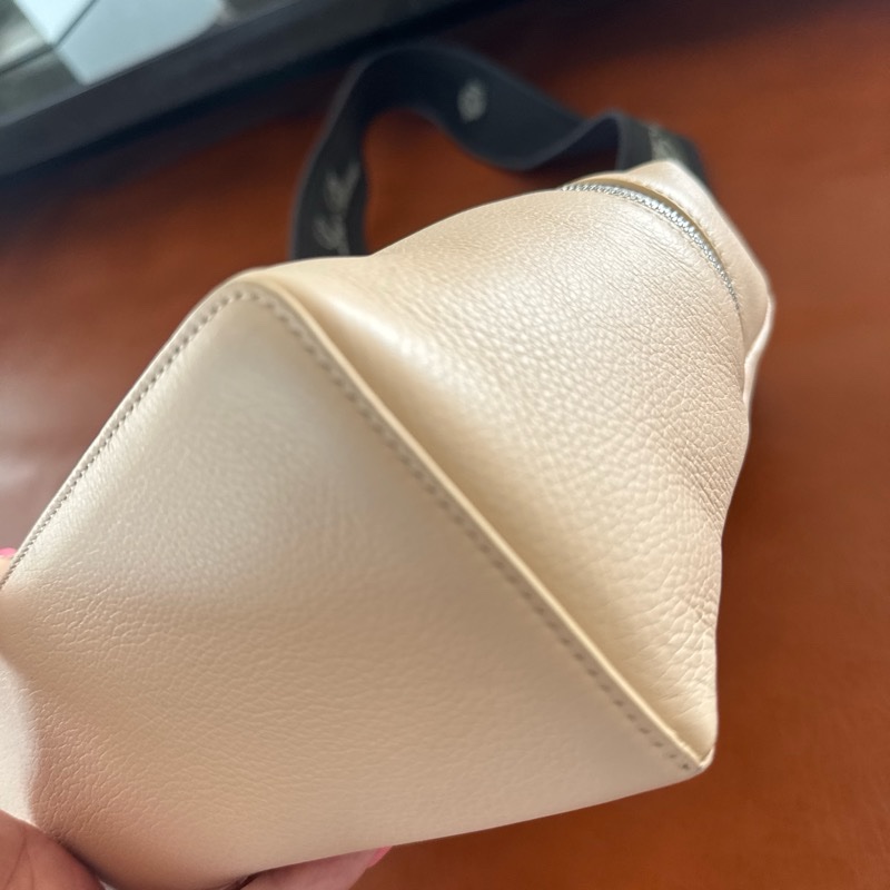 Lorro piana  L27養樂多色-3