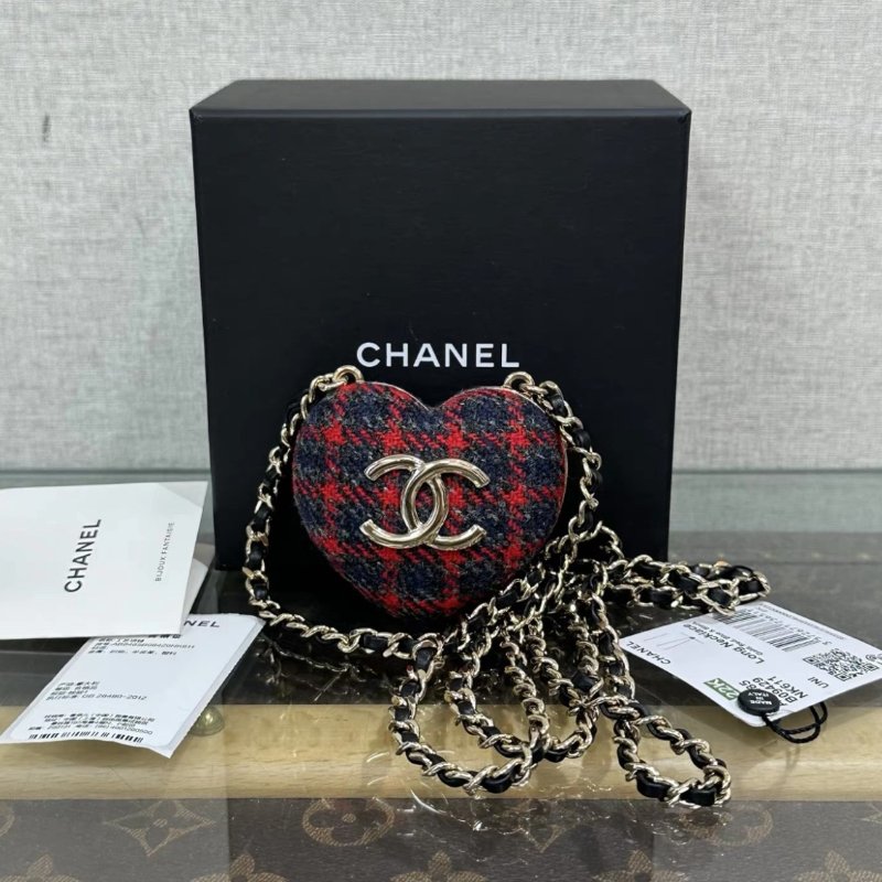 CHANEL 22K毛呢斜背小愛心7*6*4 全新閒置配件盒子吊牌塵袋-0