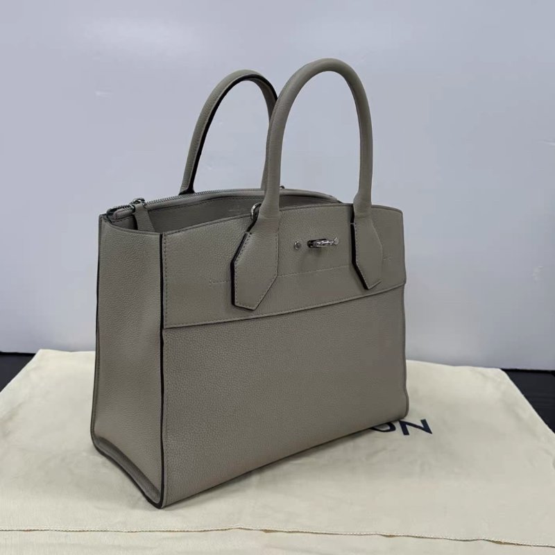 LV city steamer大象灰銀扣肩背手提包30*36*17 98新配件塵袋-1