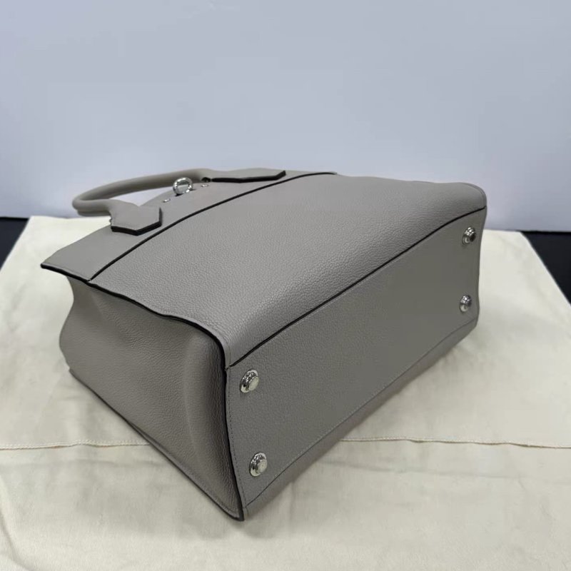 LV city steamer大象灰銀扣肩背手提包30*36*17 98新配件塵袋-2