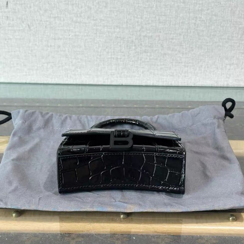 BALENCIAGA so black鱷魚紋mini手提沙漏斜背包 99新配件盒子塵袋購證-3