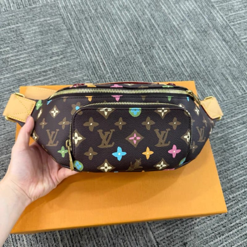 Lv Rush bumbag 胸包腰包 Tyler聯名款 小狗三彩 男女同款 全新配件盒子塵袋購證-0