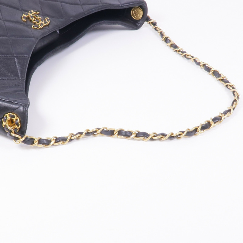 CHANEL 牛皮皮革Hobo Bag金扣鏈帶肩背袋-8