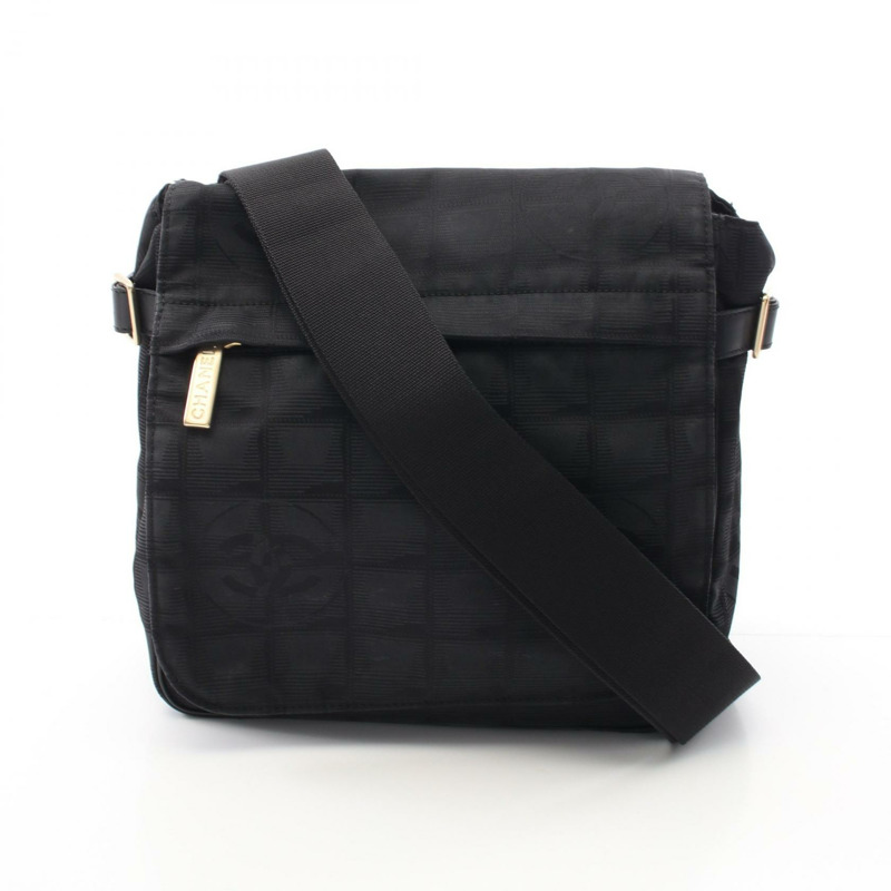 香奈兒新款旅行斜背包單肩包皮革尼龍帆布黑色二手-0