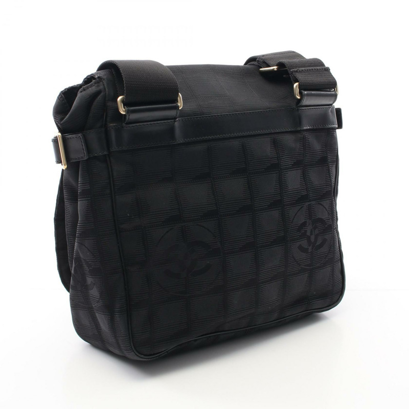 香奈兒新款旅行斜背包單肩包皮革尼龍帆布黑色二手-1
