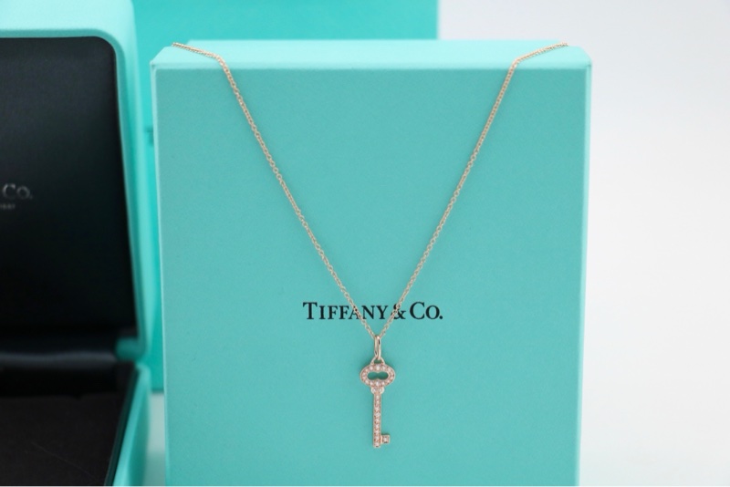 Tiffany蒂芙尼keys玫瑰金豬鼻滿鑽鑰匙項鍊-4
