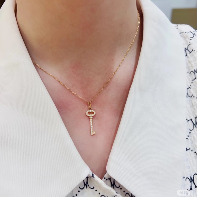 Tiffany蒂芙尼keys玫瑰金豬鼻滿鑽鑰匙項鍊-5