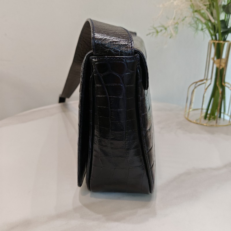 Ferragamo bag-4