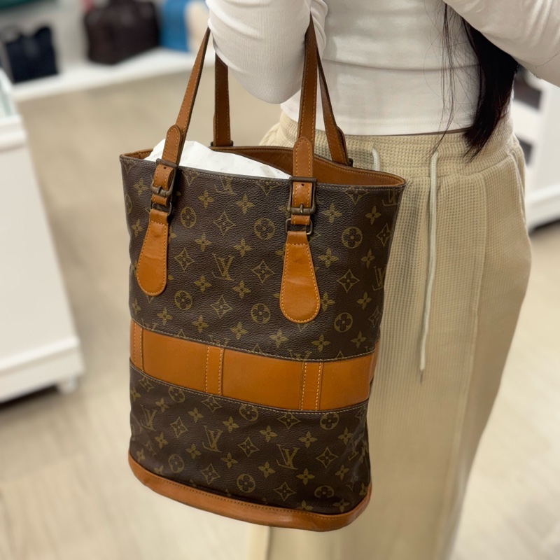 「特價商品」Louis Vuitton Monogram Looping 水桶包-3