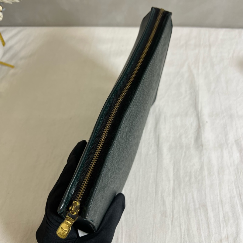 路易威登 皮革手拿包-4