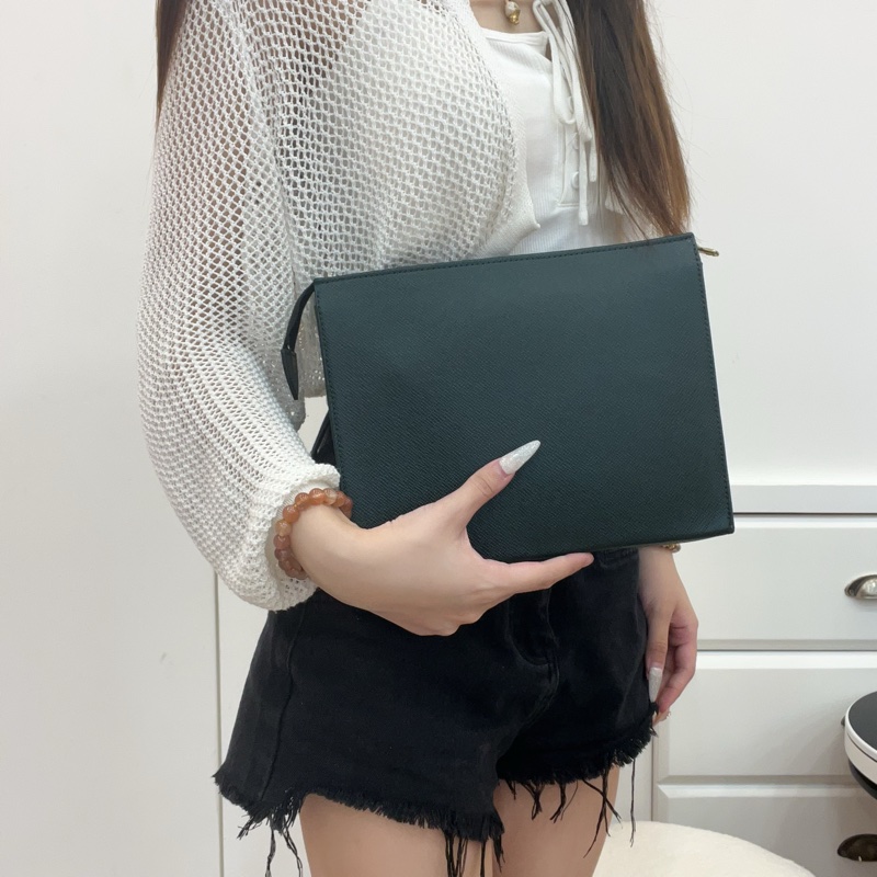 路易威登 皮革手拿包-6