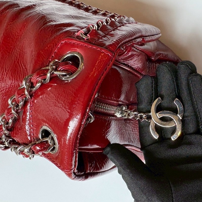 Chanel 銀鍊紅色漆皮下蓋肩側包-3