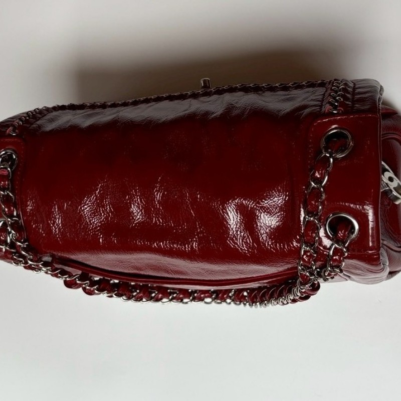 Chanel 銀鍊紅色漆皮下蓋肩側包-11