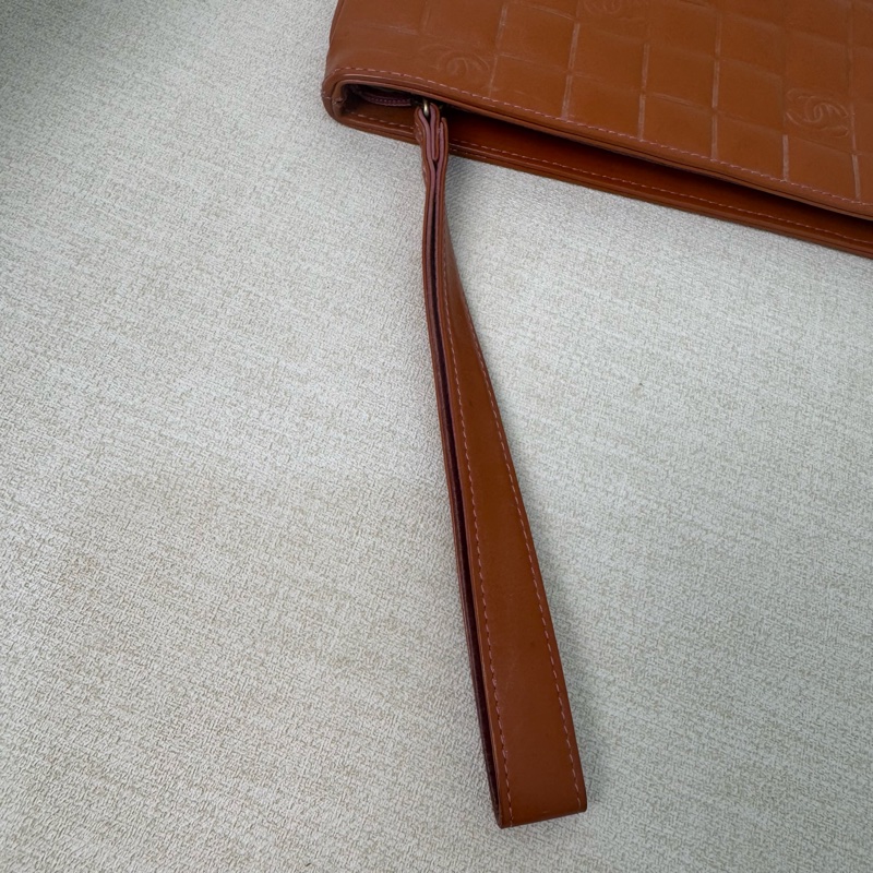 Chanel Chocolate Bar 橘色巧克力格手拿包-9