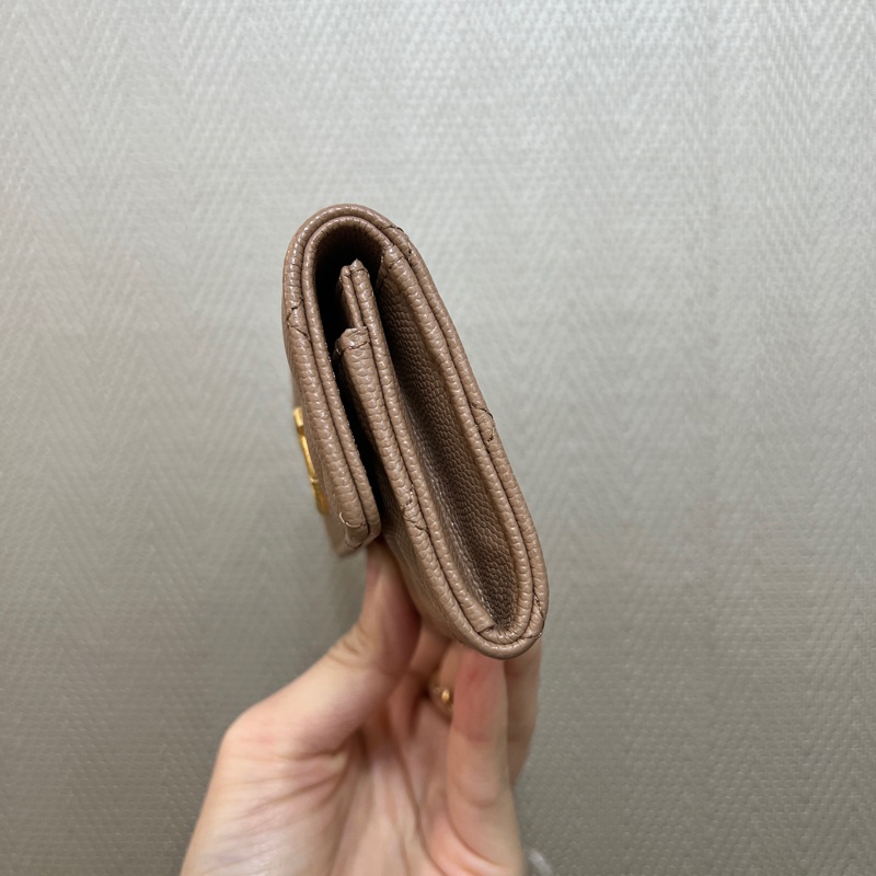 Chanel 奶茶色荔枝皮金釦卡包AP3523-2