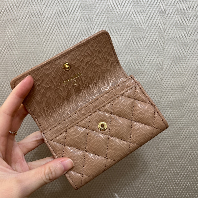 Chanel 奶茶色荔枝皮金釦卡包AP3523-7