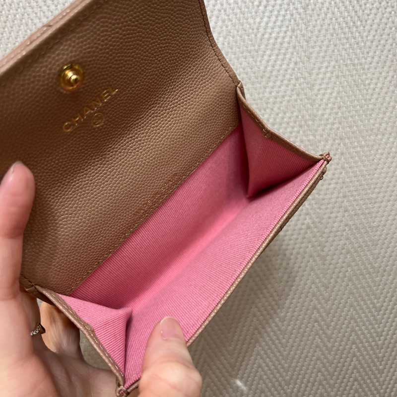 Chanel 奶茶色荔枝皮金釦卡包AP3523-8