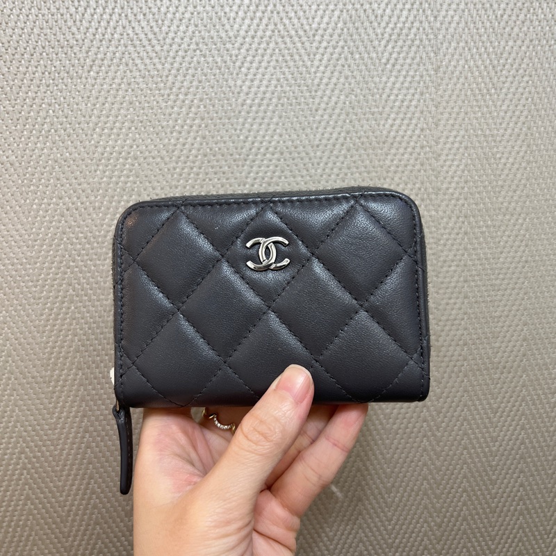 Chanel 深灰羊皮銀釦零錢卡包AP0216-0