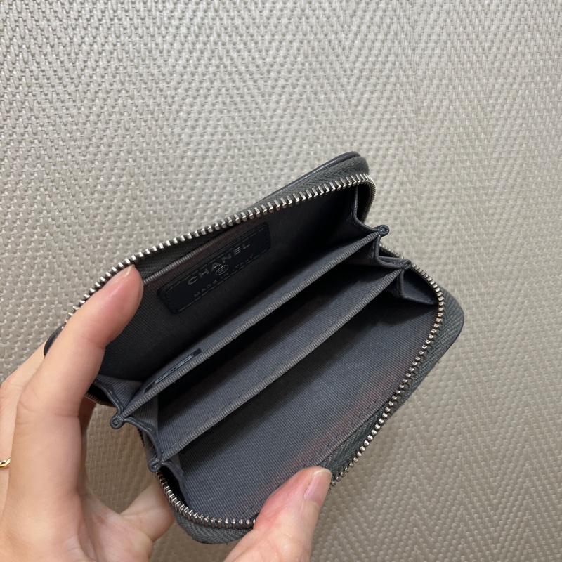 Chanel 深灰羊皮銀釦零錢卡包AP0216-8