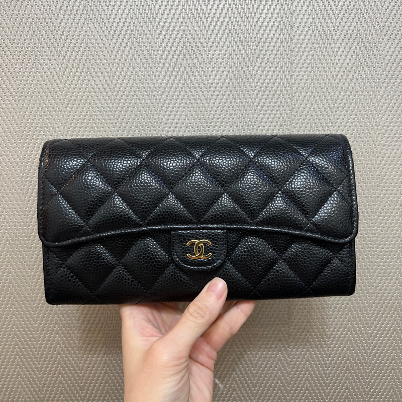 Chanel 黑荔枝皮金釦下蓋長夾AP0241-0