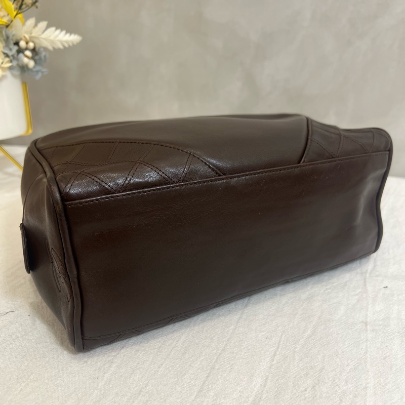 CHANEL 復古魚子醬皮革化妝包-4