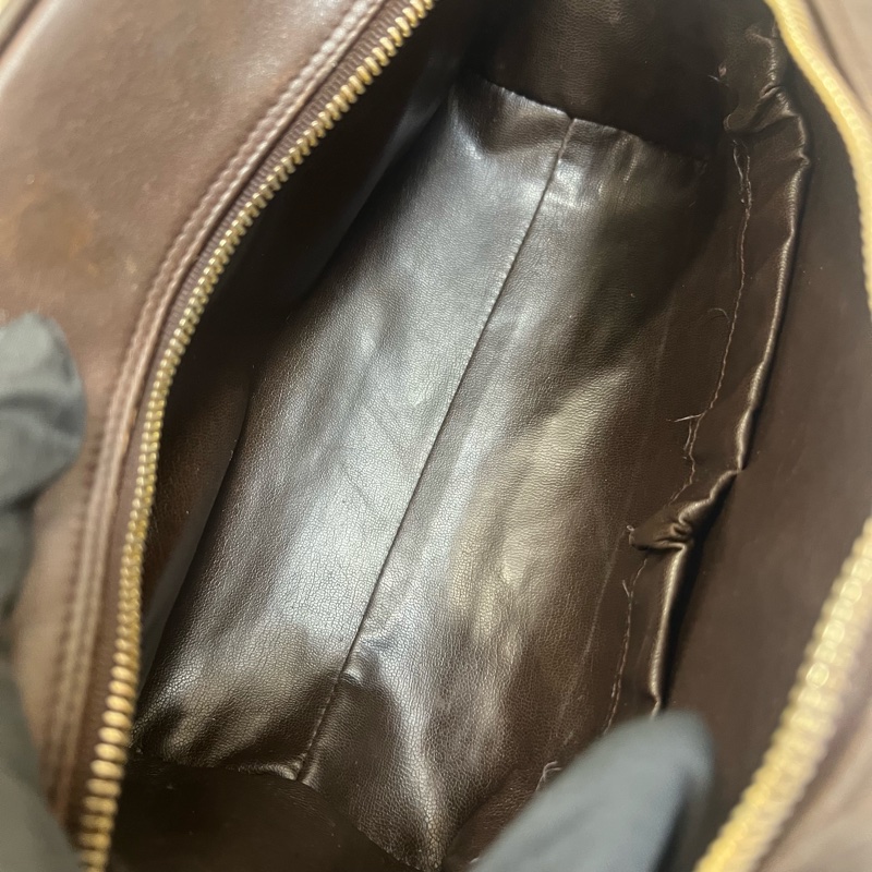 CHANEL 復古魚子醬皮革化妝包-12