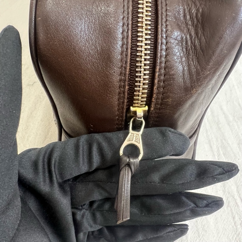 CHANEL 復古魚子醬皮革化妝包-16