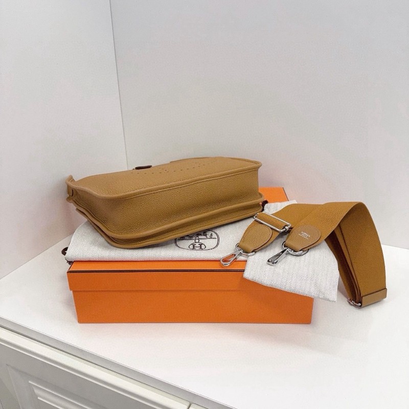 Hermes evelyne 29-4