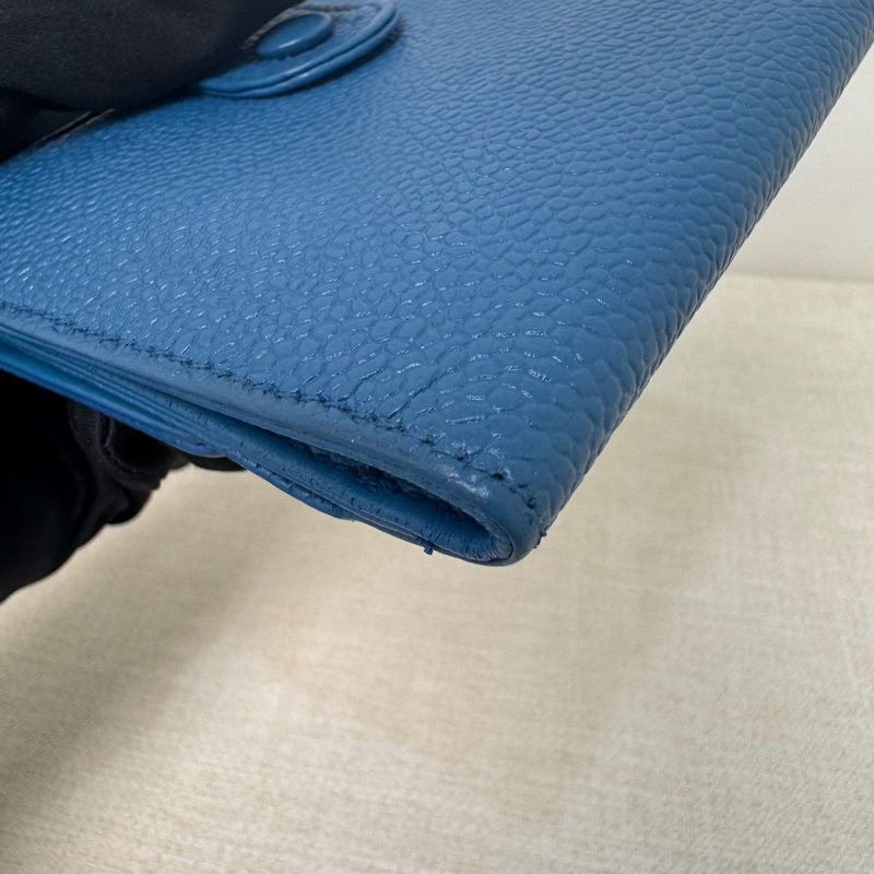 Chanel 藍 魚子醬短夾-13