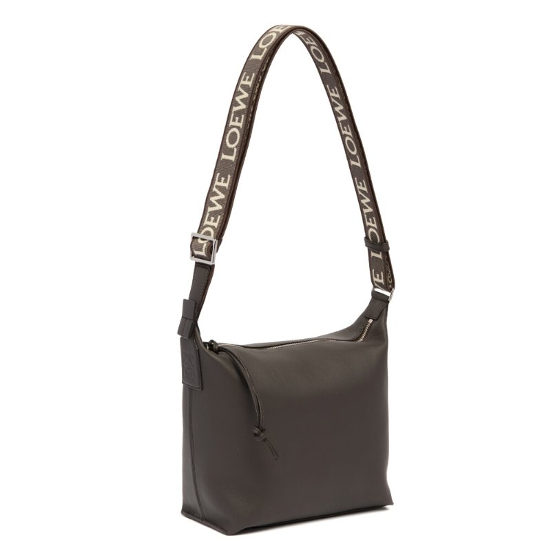 【LOEWE 羅威】Small Cubi 小款 小牛皮 緹花織肩帶 肩背包 斜背包 深灰色-1