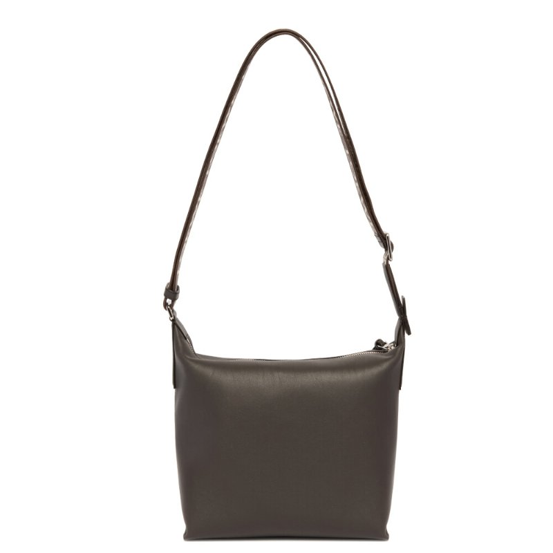 【LOEWE 羅威】Small Cubi 小款 小牛皮 緹花織肩帶 肩背包 斜背包 深灰色-3