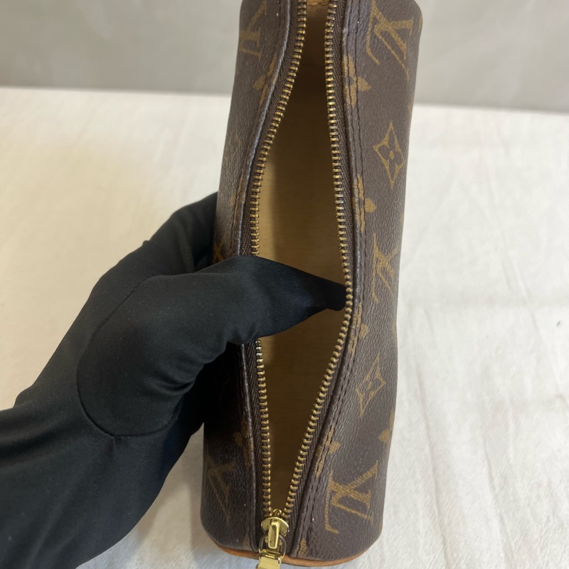 Louis Vuitton 圓筒筆袋-14