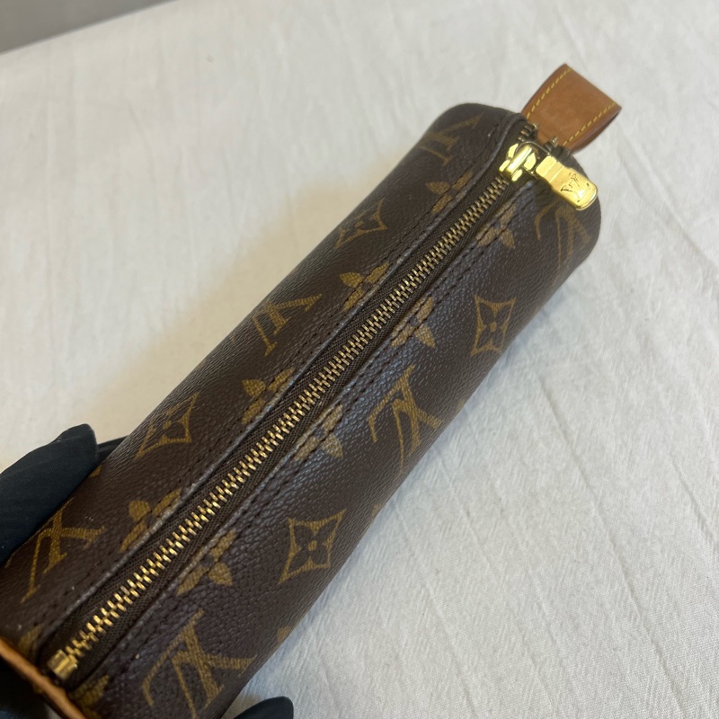 Louis Vuitton 圓筒筆袋-15