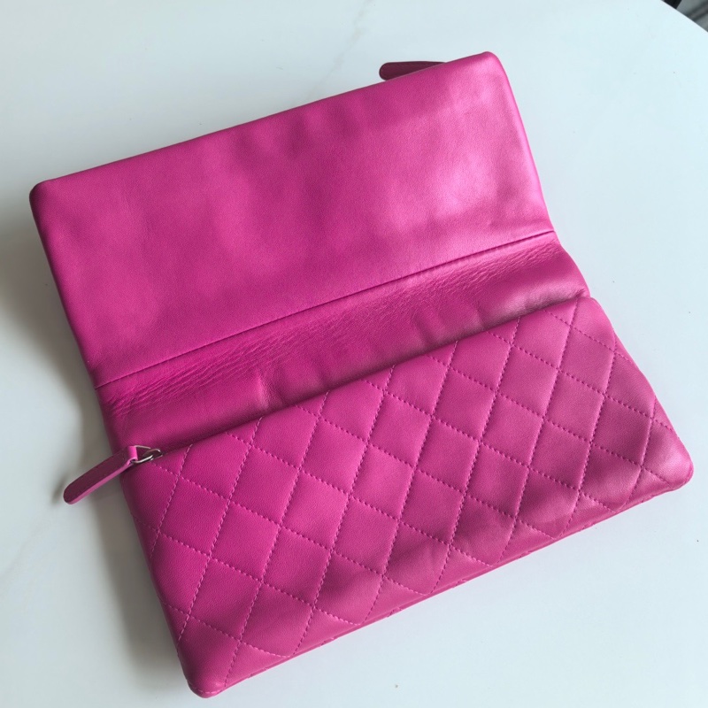 香奈兒/Chane 玫紅色菱格摺疊手拿包大銀包-7