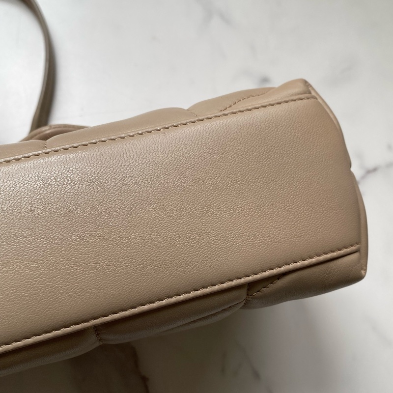 （客訂保留） Ysl 雲朵包 #小資族包包首選 #七夕禮物首選 #可以放手機 #誠🉑小議-10