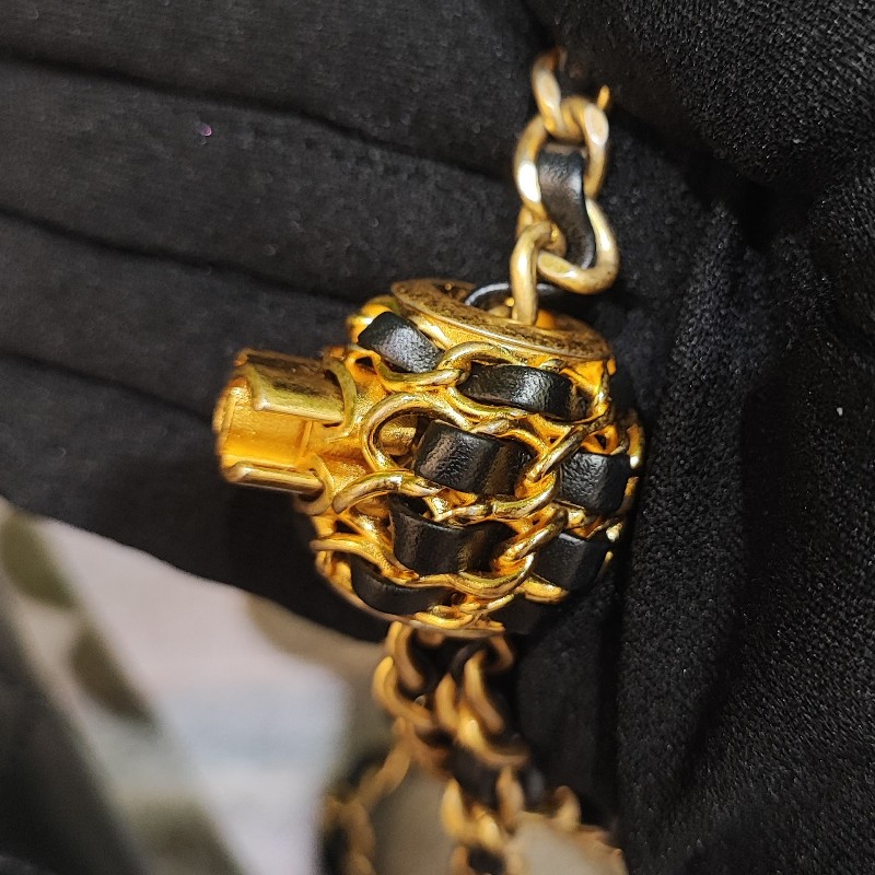 Chanel Chain Bag-15