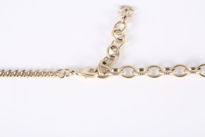 CHANEL(香奈兒)  合金 22C 奶瓶雙C 鑲鑽 項鏈-4