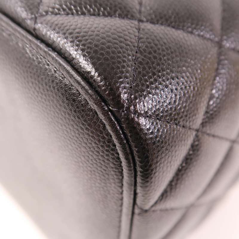 CHANEL 牛皮皮革Vanity Bag金扣手挽袋-10