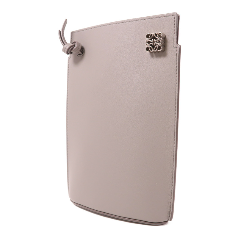 LOEWE 牛皮皮革Dice Pocket銀扣肩背袋-2