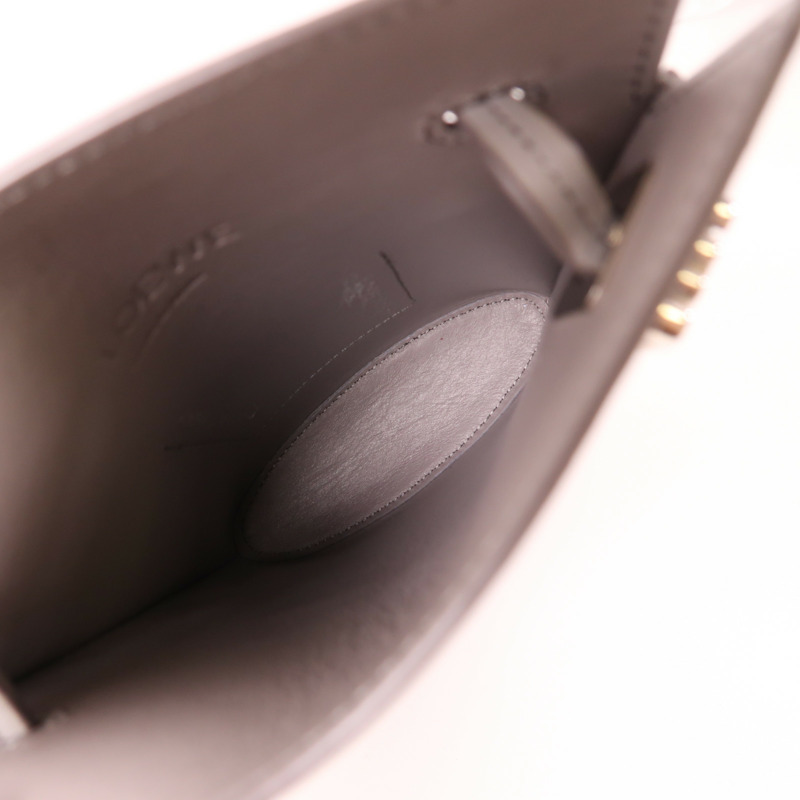 LOEWE 牛皮皮革Dice Pocket銀扣肩背袋-4