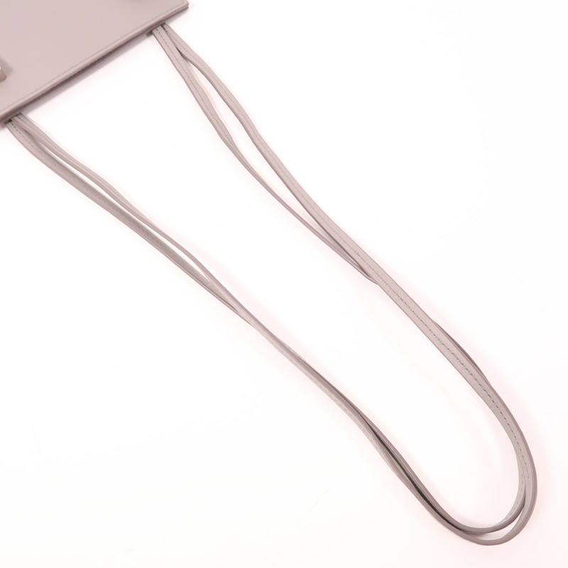 LOEWE 牛皮皮革Dice Pocket銀扣肩背袋-7