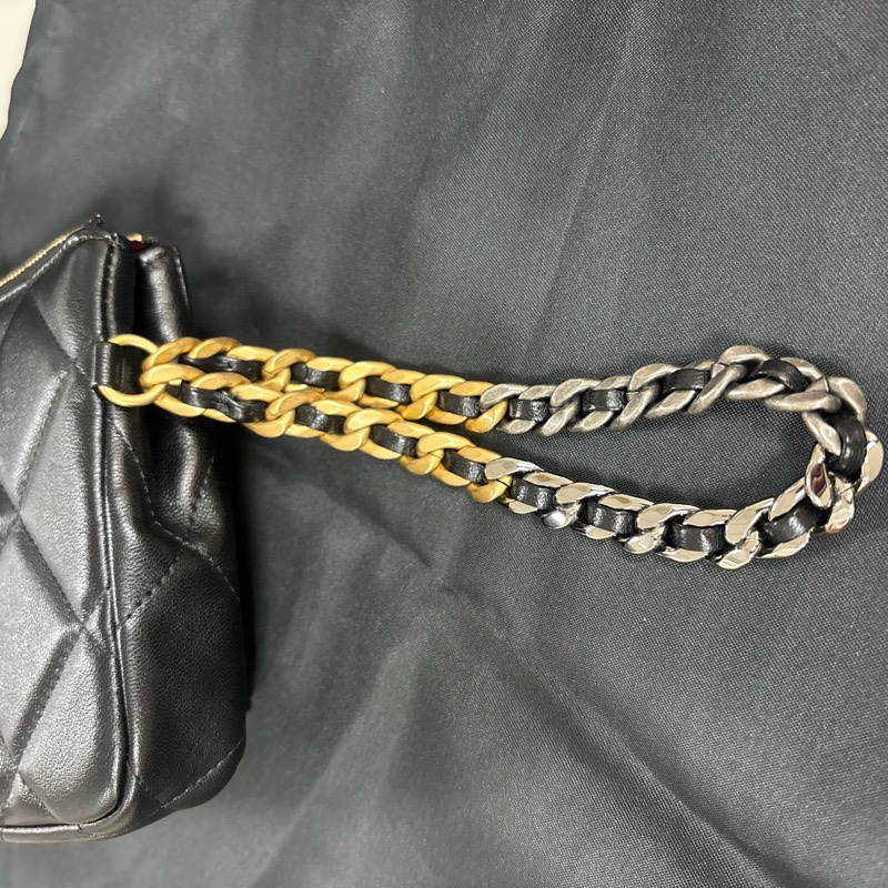 限時特價 CHANEL 19 Pouch with handle 手拿包-5