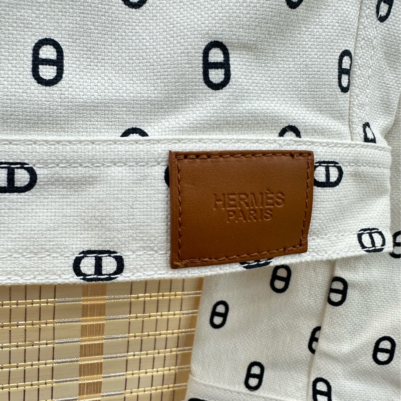 Hermes 愛馬仕 23年爆款豬鼻子Logo滿印牛仔外套 34碼-2