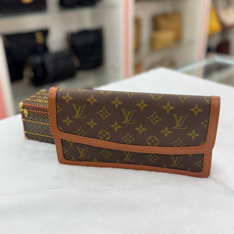 Louis Vuitton 老花紅皮手拿包-2