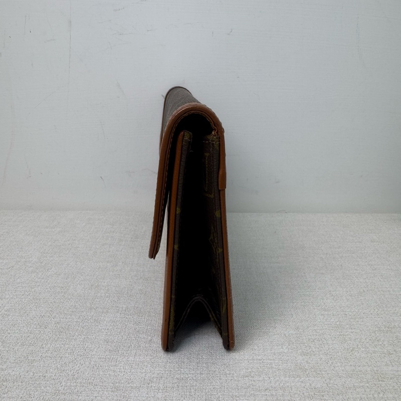 Louis Vuitton 老花紅皮手拿包-8