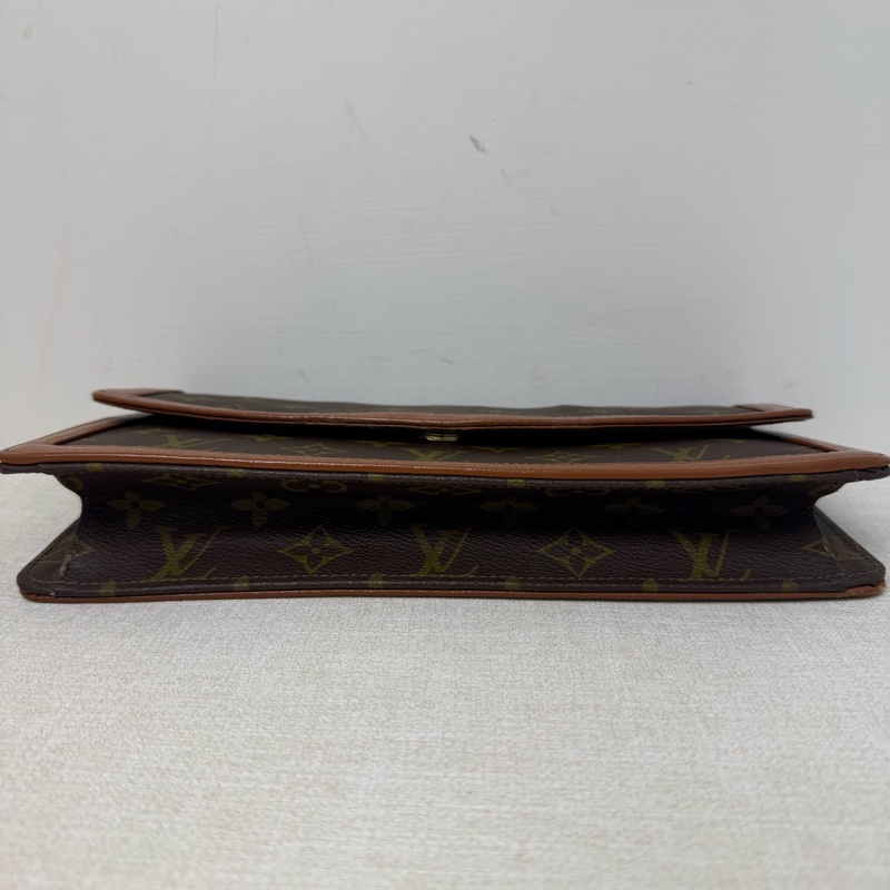 Louis Vuitton 老花紅皮手拿包-9