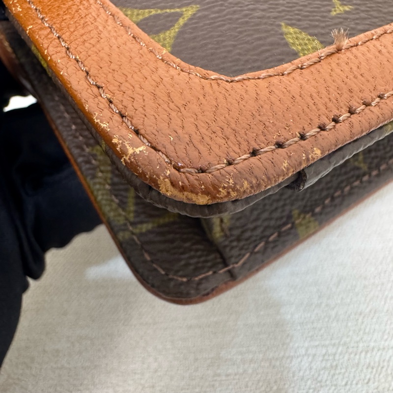 Louis Vuitton 老花紅皮手拿包-12