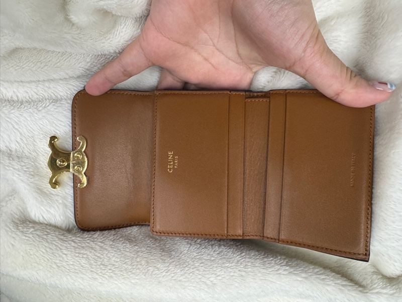 CELINE三折皮夾-3