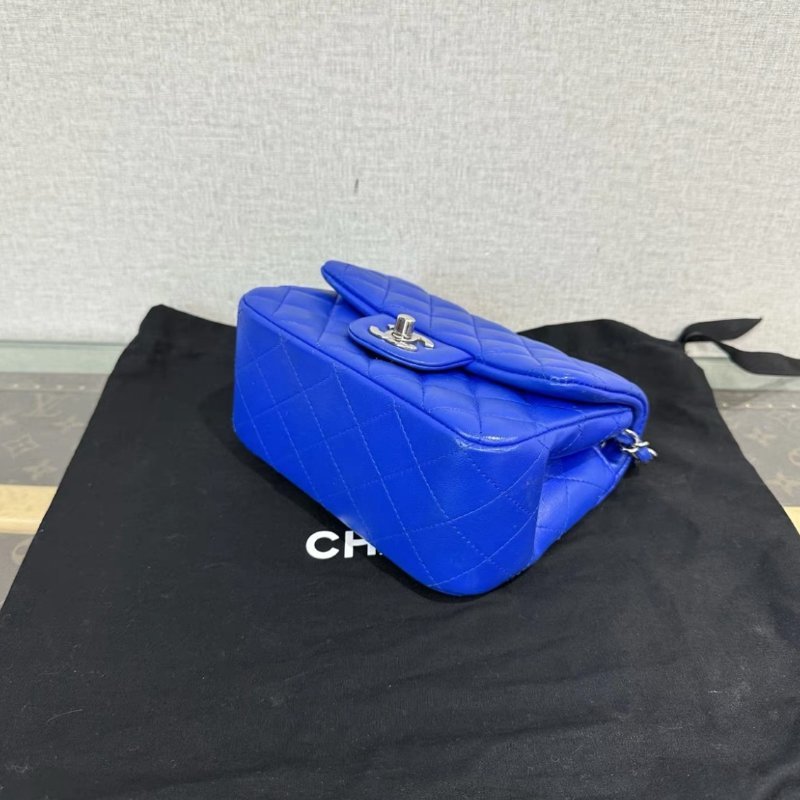 CHANEL 藍色銀扣方胖子肩背斜背包 17*13*7.5 98新配件塵袋-4