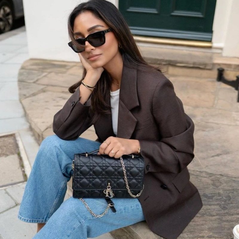 DIOR 黑色金扣My Dior藤格紋羊皮翻蓋肩背斜背包24*16*5 99新配件:盒子塵袋卡册購證-0